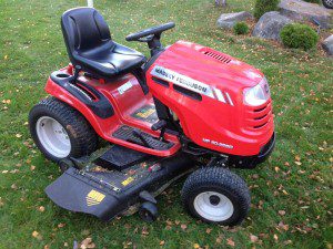 IMG-mf1-traktoriruohonleikkuri-domerent